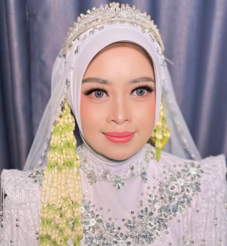 Untitled - Portofolio MUA Bekasi