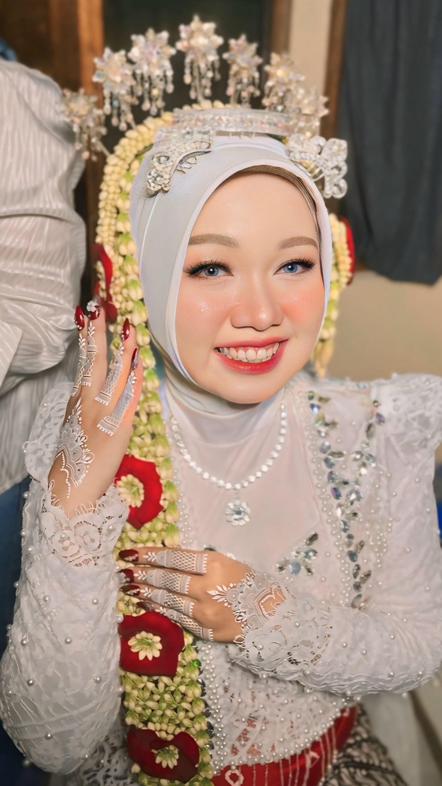 Untitled - Portofolio MUA Bekasi